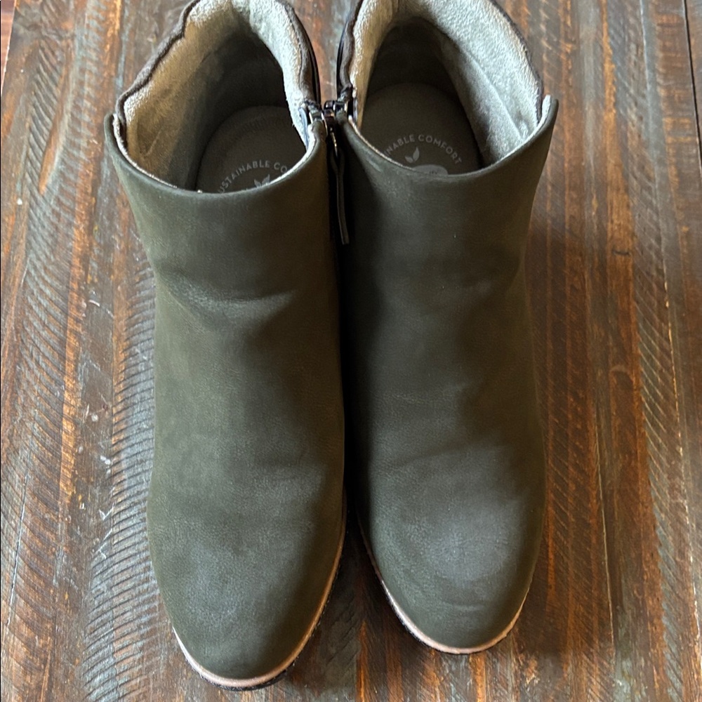 Dr. Scholl's Dark Green Ankle Booties